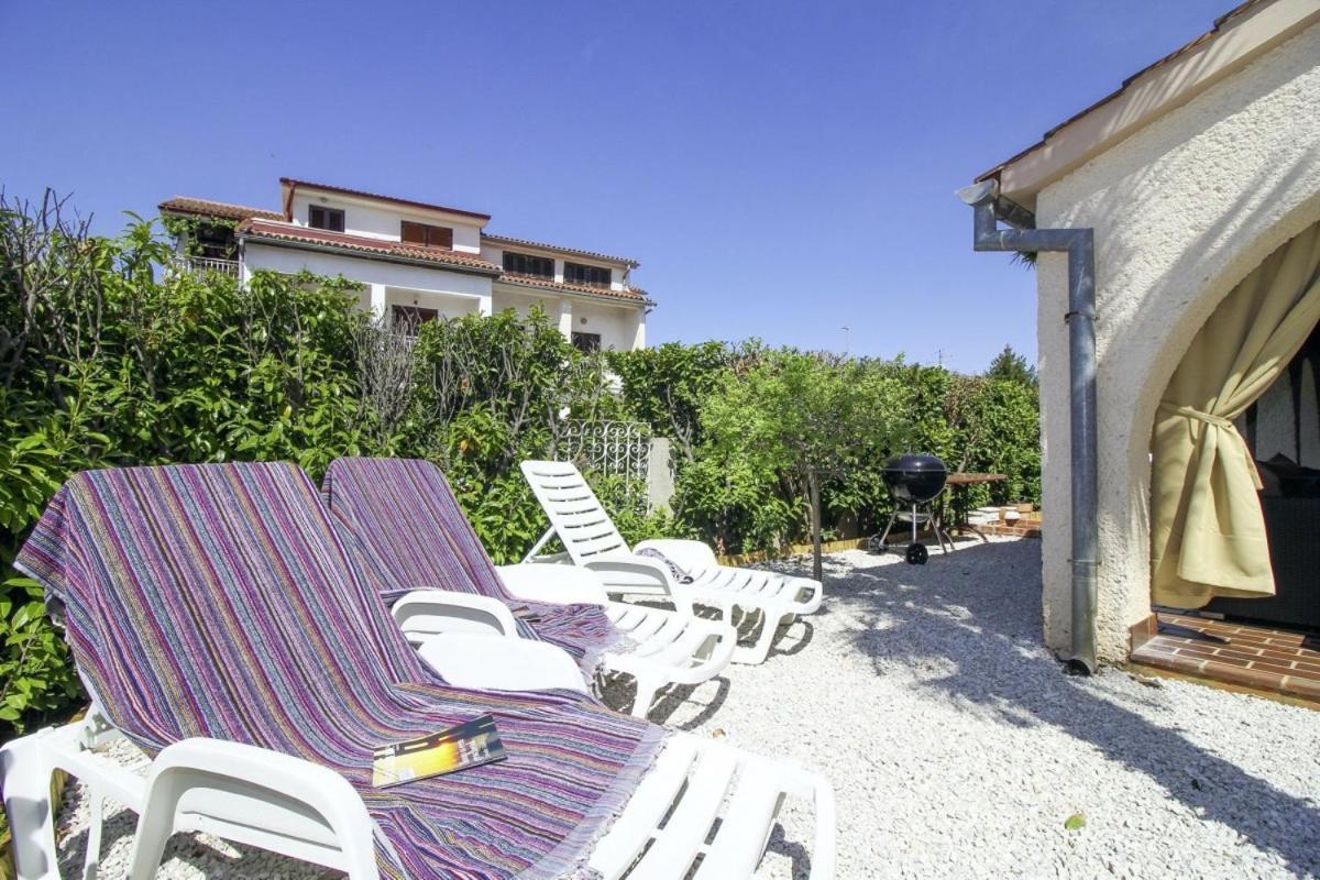 Casa Parenzana In Porec - Haus Fuer 7-9 Personen Εξωτερικό φωτογραφία