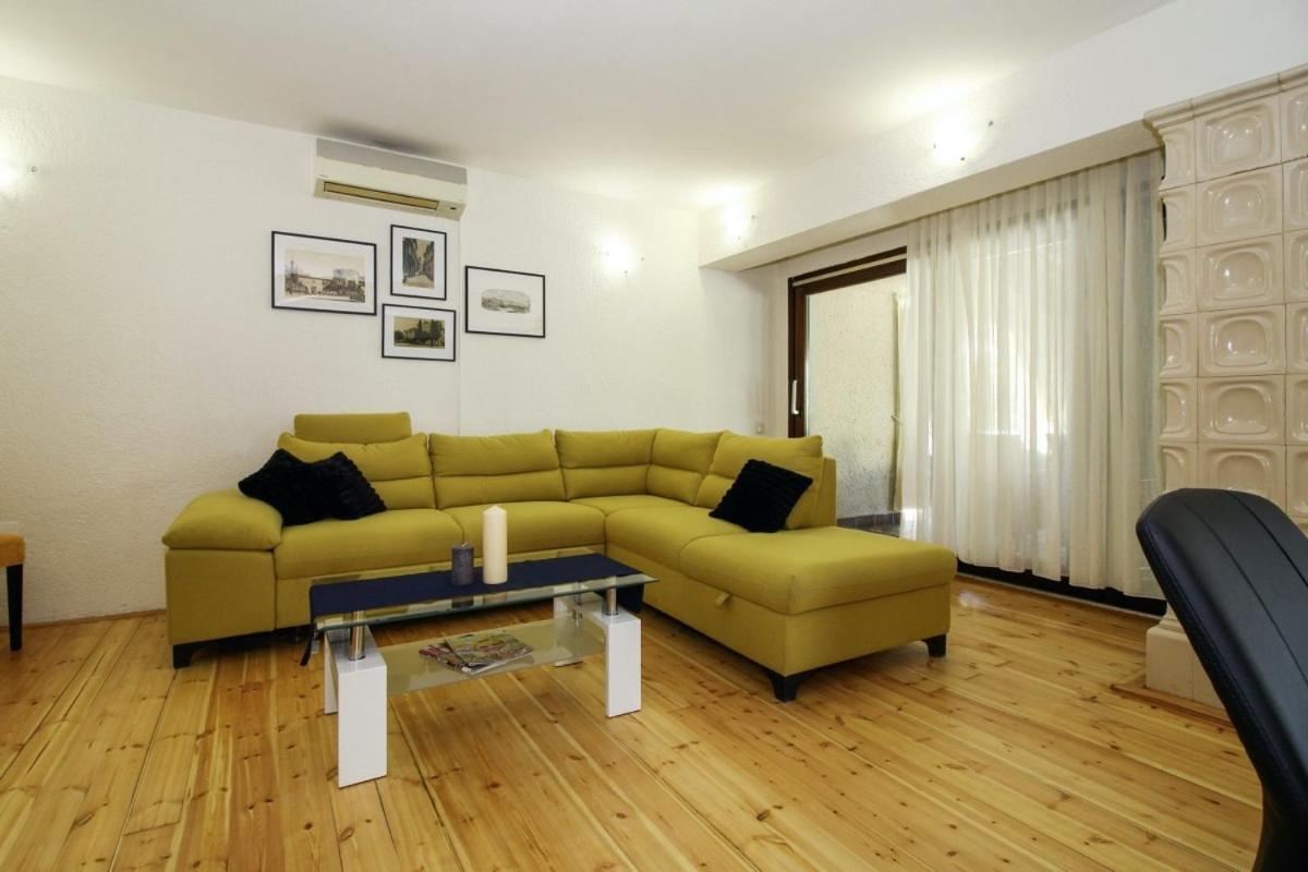 Casa Parenzana In Porec - Haus Fuer 7-9 Personen Εξωτερικό φωτογραφία